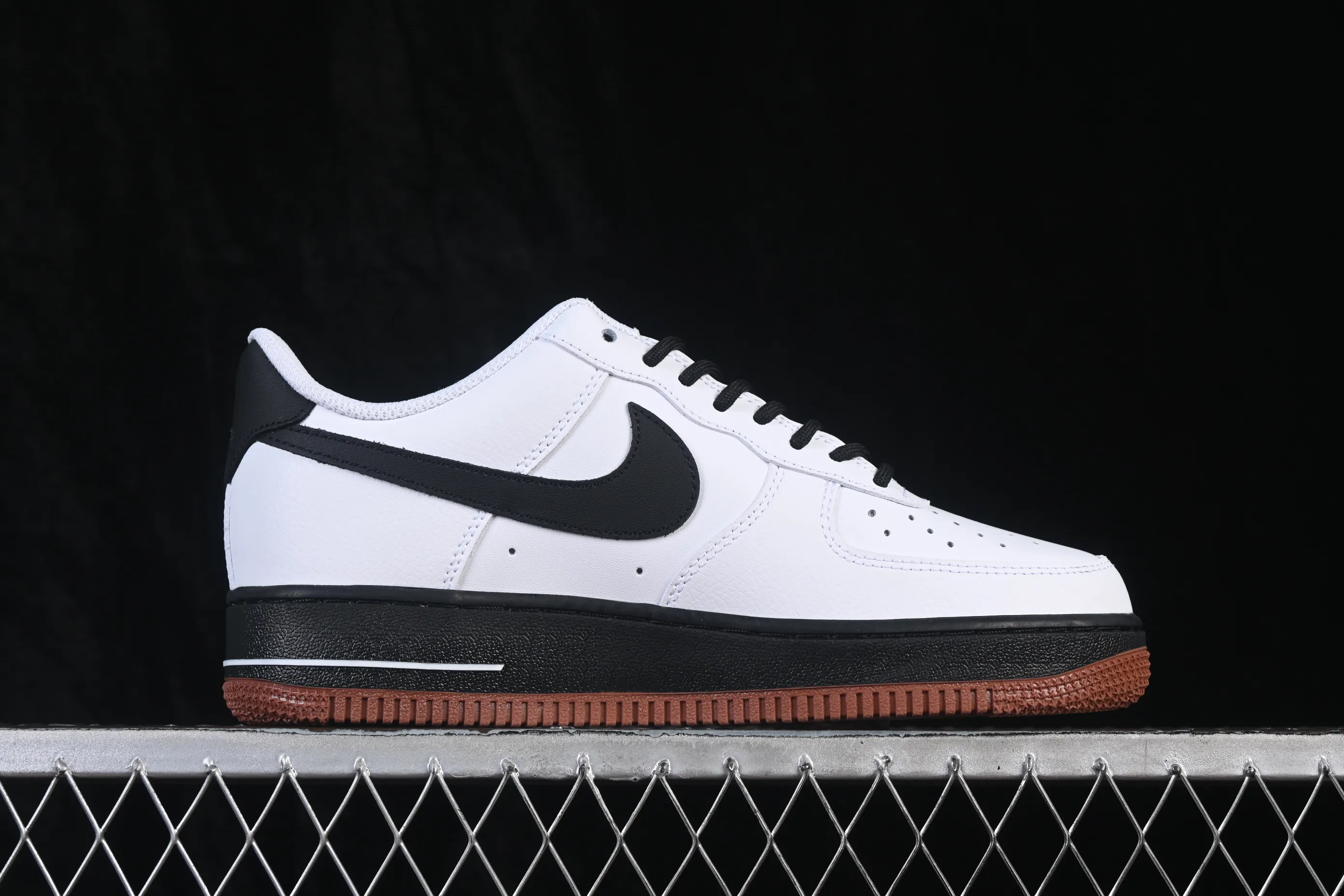 All categories Nk Air Force 1 Air Force series Nk Air Force 1 Low Air Force low-top Nike Air Force 1'07 Low Two-dimensional theme Classic black and white contrast Air Force 1 low-top casual sneakers ZH0316-161